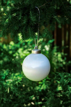 Illuminating White Outdoor LED Pulsing 5"" Globe - Battery Powered Light Sensor -Home Decoration Onsale WP500 daylight 2