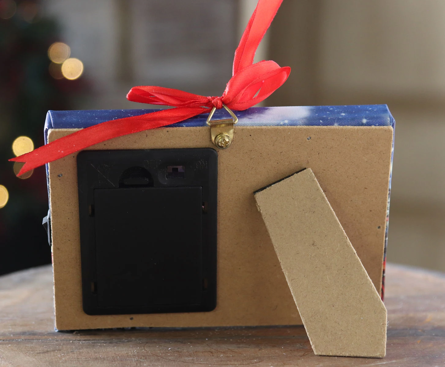 6 Inch Santa Express Lighted Print Ornament With Easel Back 5 6 Inch Santa Express Lighted Print Ornament With Easel Back - Image 3