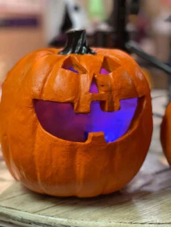 Lighted Halloween Pumpkin Fog Machine - 9.25 Inch Magnesium